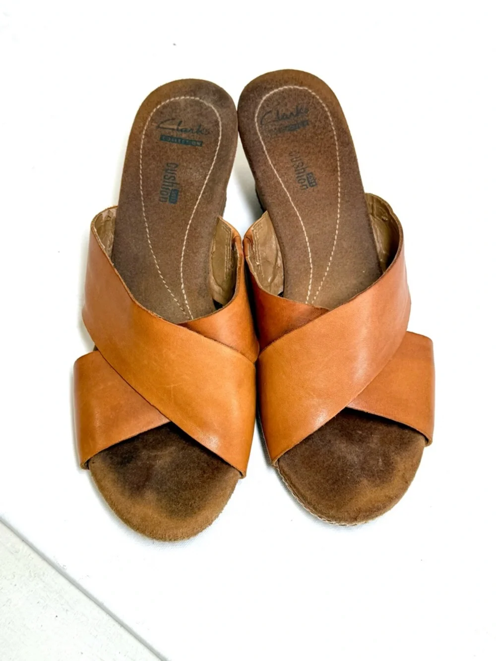 Clarks Helio ll Women’s low wedges crisscross tan Leather 2.5